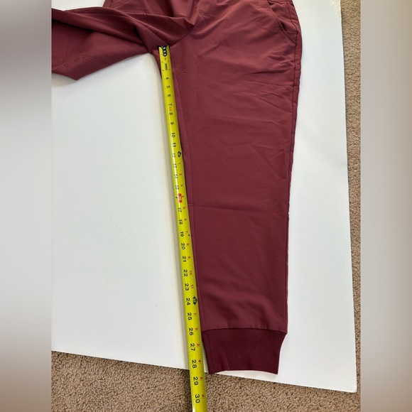 Figs Zamora 2.0 Jogger Scrub Bottoms Size XL Dark Cherry Red New with Flaws* - Picture 8 of 11